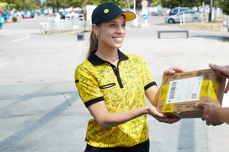 Funktionale Bekleidung für Paketdienstleister von FL Tex Funktionale Bekleidung für Paketdienstleister von FL Tex